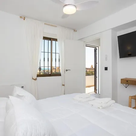 Duplex En Planta Alta Con Vistas Al Mar Y Acceso Piscina Apartment *