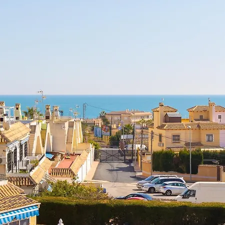 Apartment Duplex En Planta Alta Con Vistas Al Mar Y Acceso Piscina Torrevieja